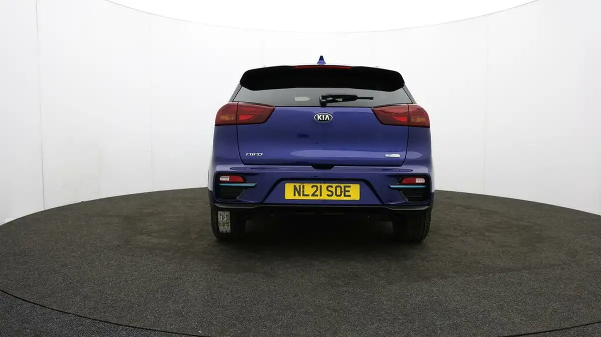 2021-kia-e-niro-ev-3-big-45