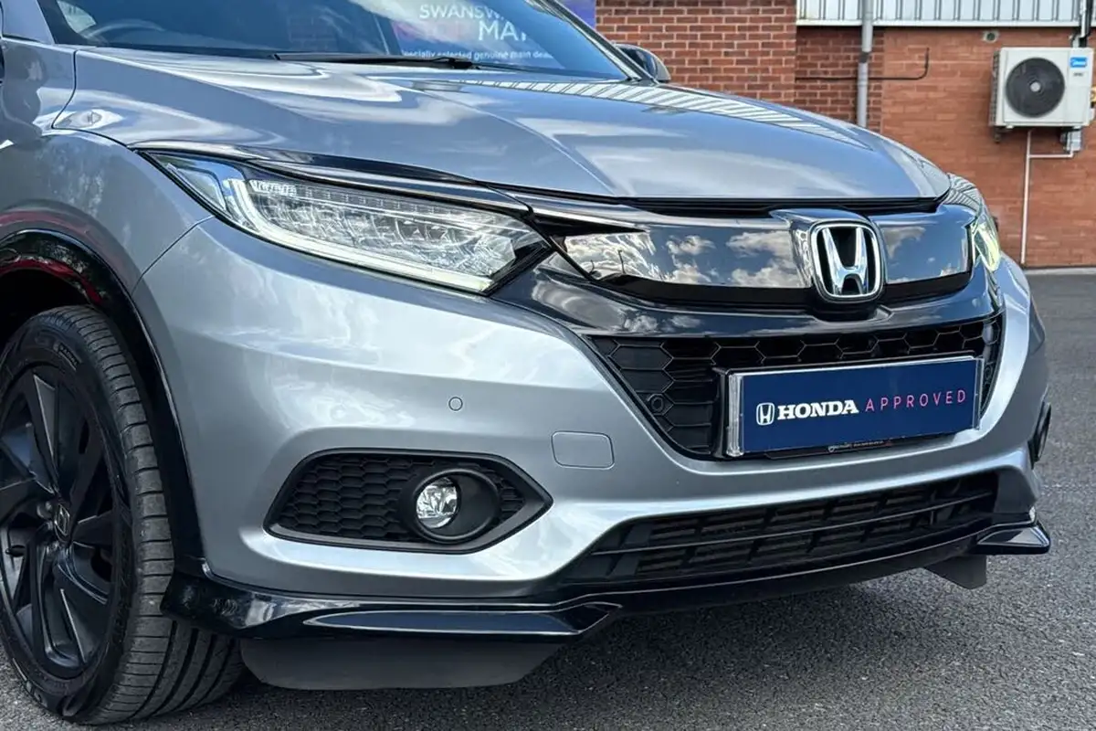 2019-honda-hr-v-15-i-vtec-sport-cvt-big-24