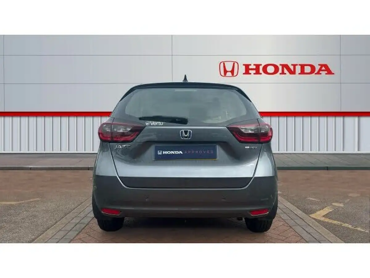 2023-honda-jazz-15-i-mmd-sr-big-6