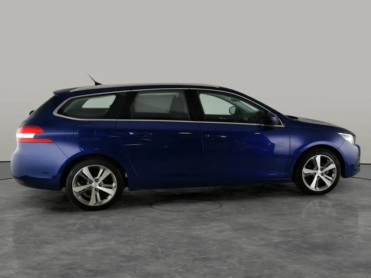 2020-peugeot-308-sw-15-bluehdi-allure-big-10