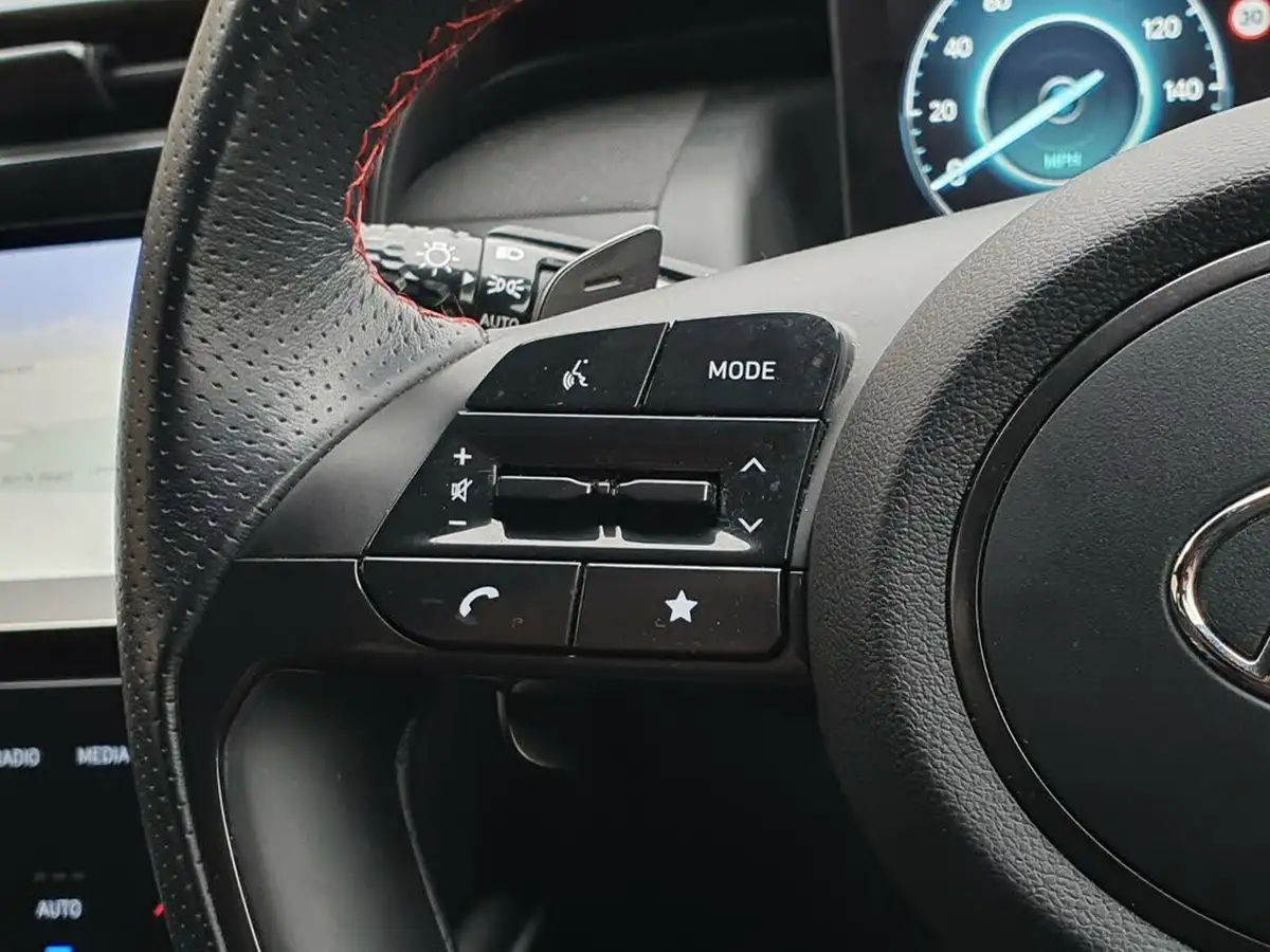 2022-hyundai-tucson-16-t-gdi-n-line-230ps-hybrid-auto-big-24