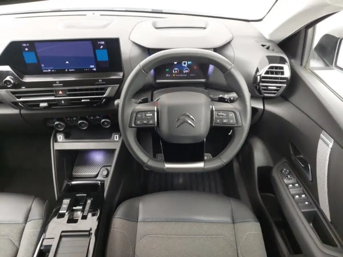 2021-citroen-c4-12-puretech-sense-plus-eat8-big-6
