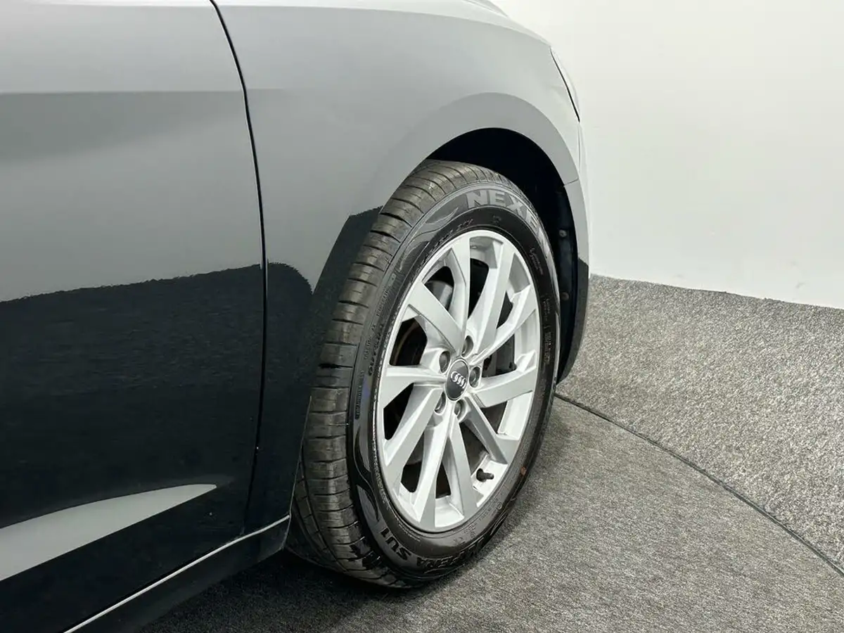 2019-audi-a1-10-30-tfsi-sport-big-48