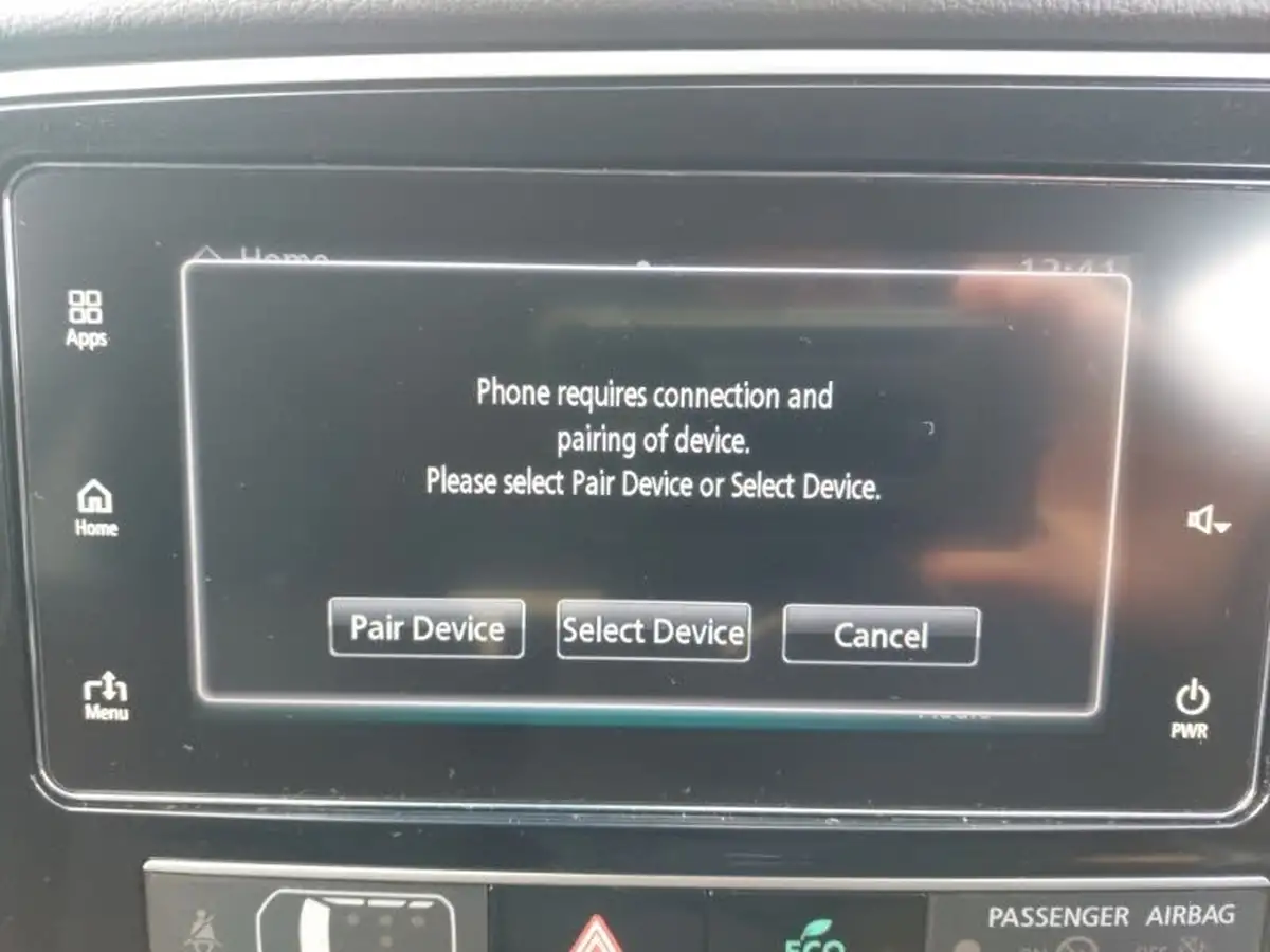 2019-mitsubishi-outlander-20-juro-7st-big-11