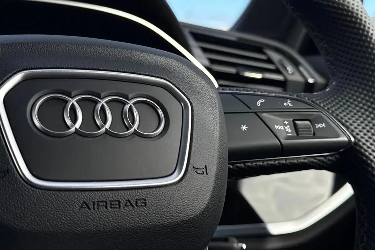 2024-audi-q3-15-35-tfsi-black-edition-sportback-s-tronic-big-42