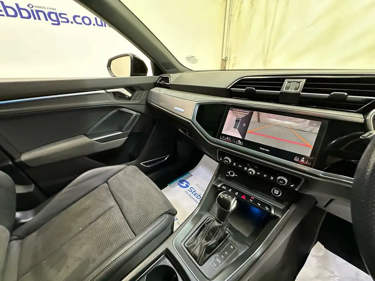 2021-audi-q3-20-35-tdi-vorsprung-station-wagon-big-17