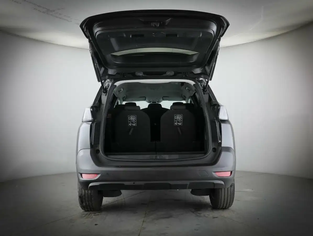 2021-peugeot-5008-suv-15-bluehdi-active-premium-big-11