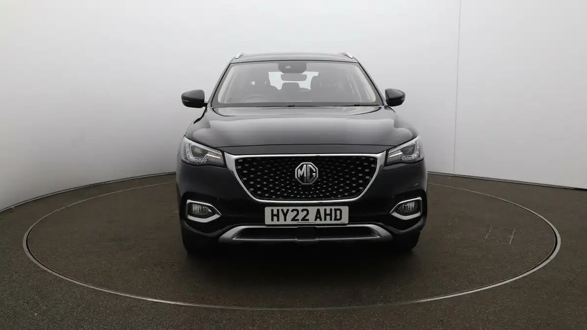 2022-mg-hs-15t-gdi-excite-162ps-big-31