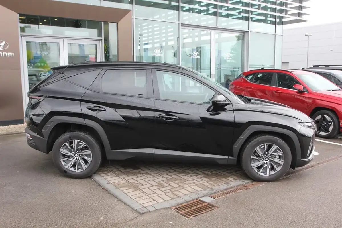 2024-hyundai-tucson-16-t-gdi-se-connect-230ps-hybrid-auto-big-2