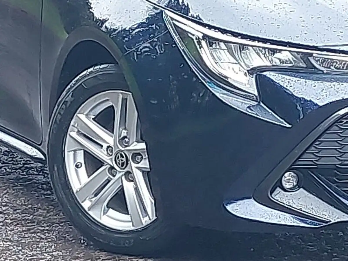 2022-toyota-corolla-18-vvt-i-icon-120bhp-spare-wheel-touring-sports-5d-big-8
