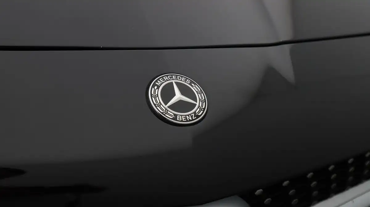 2019-mercedes-benz-slc-16-slc180-amg-line-9g-tronic-big-23