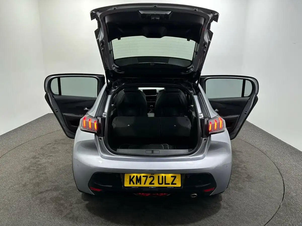 2022-peugeot-208-12-puretech-gt-100ps-big-40