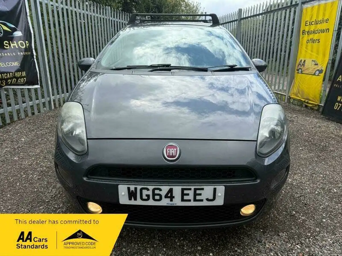 2014-fiat-punto-12-easy-3d-big-1