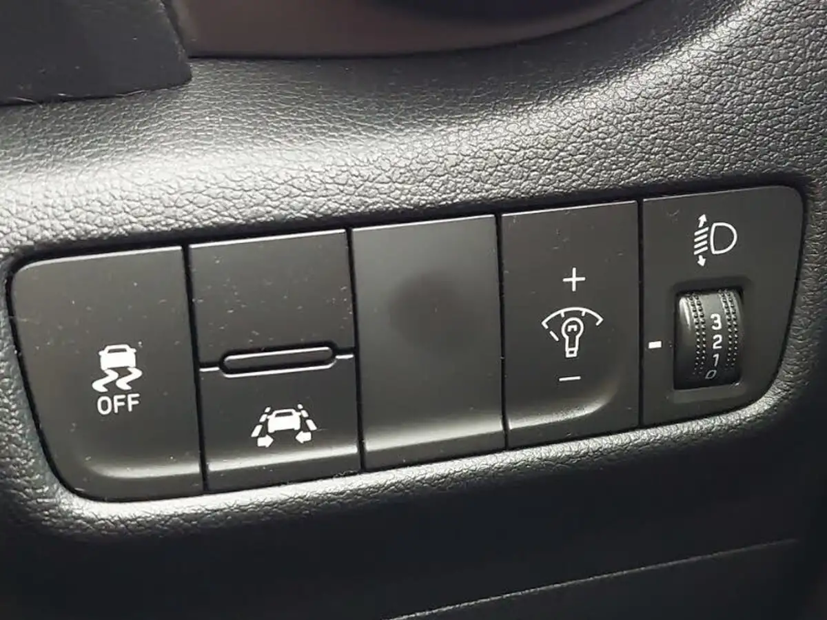 2019-hyundai-kona-10-t-gdi-premium-big-17