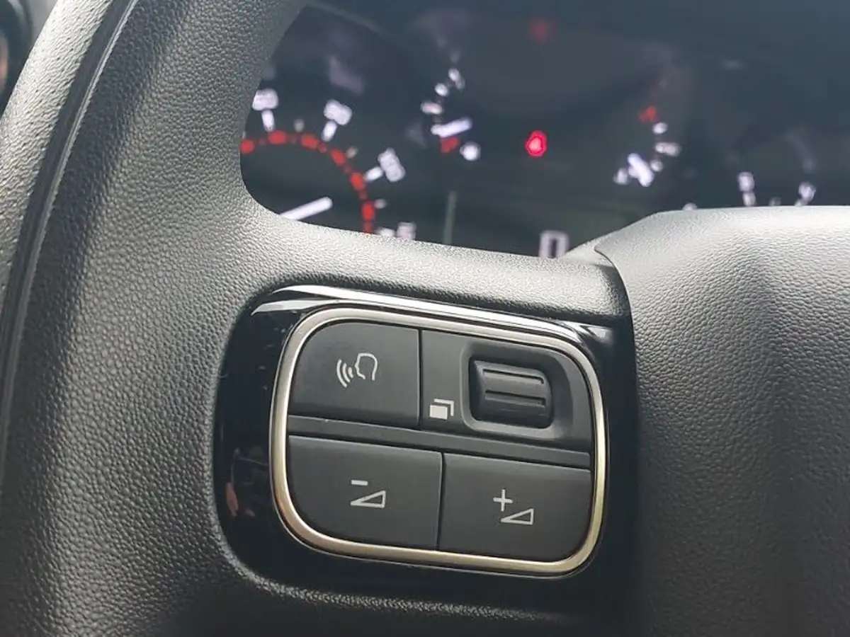 2022-citroen-c3-12-puretech-c-series-edition-83ps-ss-big-11