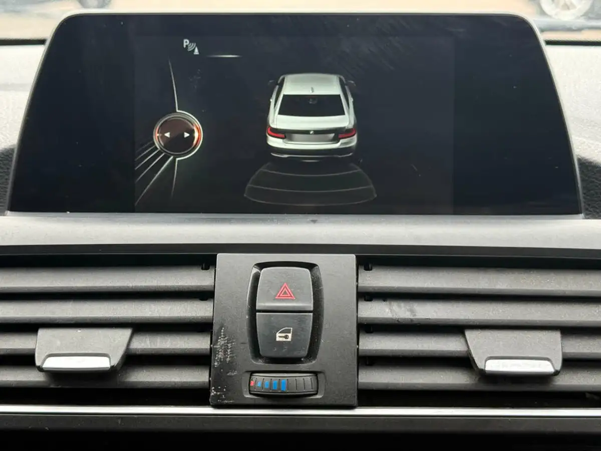 2016-bmw-2-series-30-m235i-coupe-sport-auto-big-8