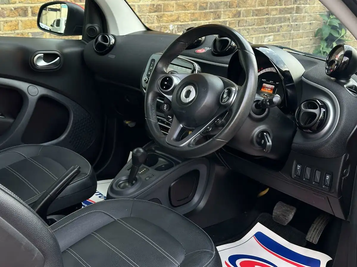 2017-smart-fortwo-10-prime-70bhp-premiumss-coupe-twinamic-big-6