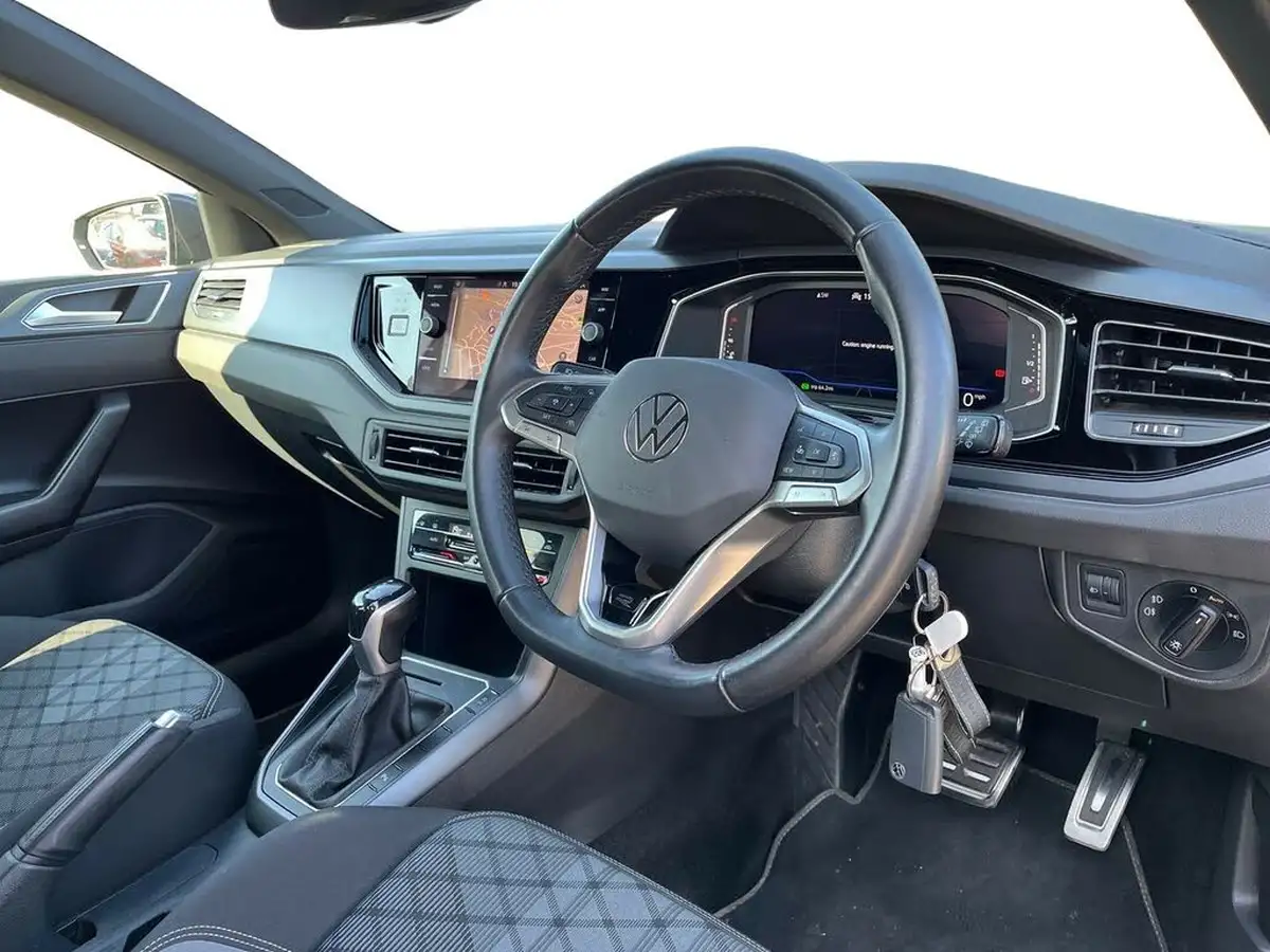 2022-volkswagen-polo-10-tsi-r-line-95ps-dsg-big-4
