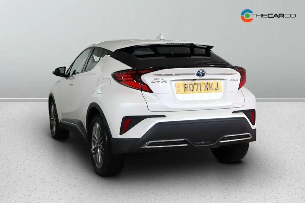 2022-toyota-c-hr-20-vvt-i-excel-big-3