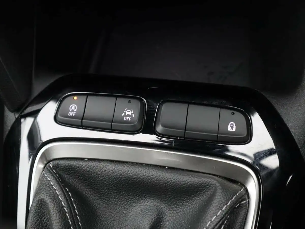 2022-vauxhall-corsa-12i-se-edition-big-18