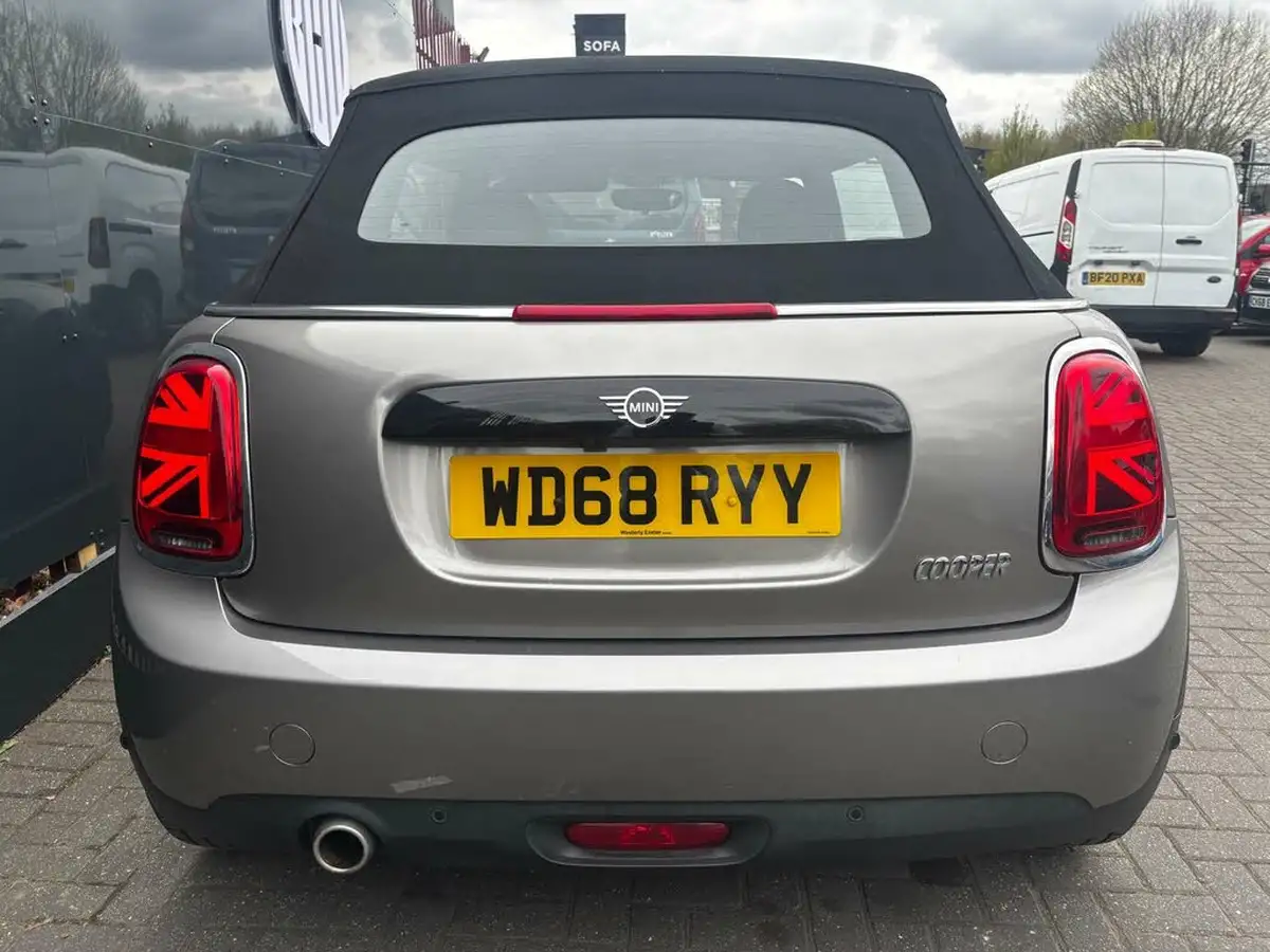 2018-mini-cooper-15-cooper-classic-ss-convertible-2d-big-10