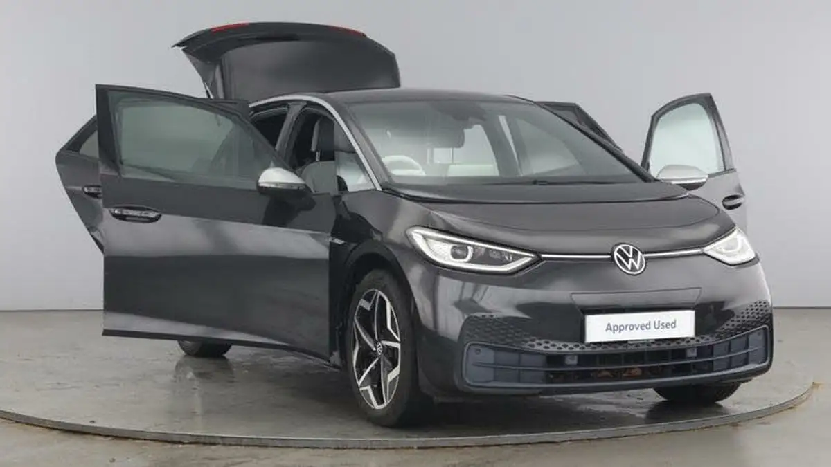 2020-volkswagen-id3-e-first-edition-big-9