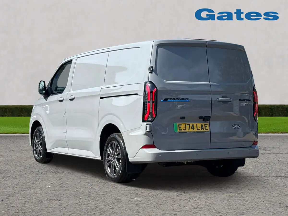 2024-ford-transit-custom-e-320-l1h1-limited-136ps-panel-van-big-5