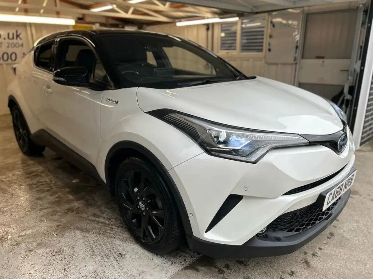 2018-toyota-c-hr-18-vvt-i-dynamic-foc-sport-pack-big-2