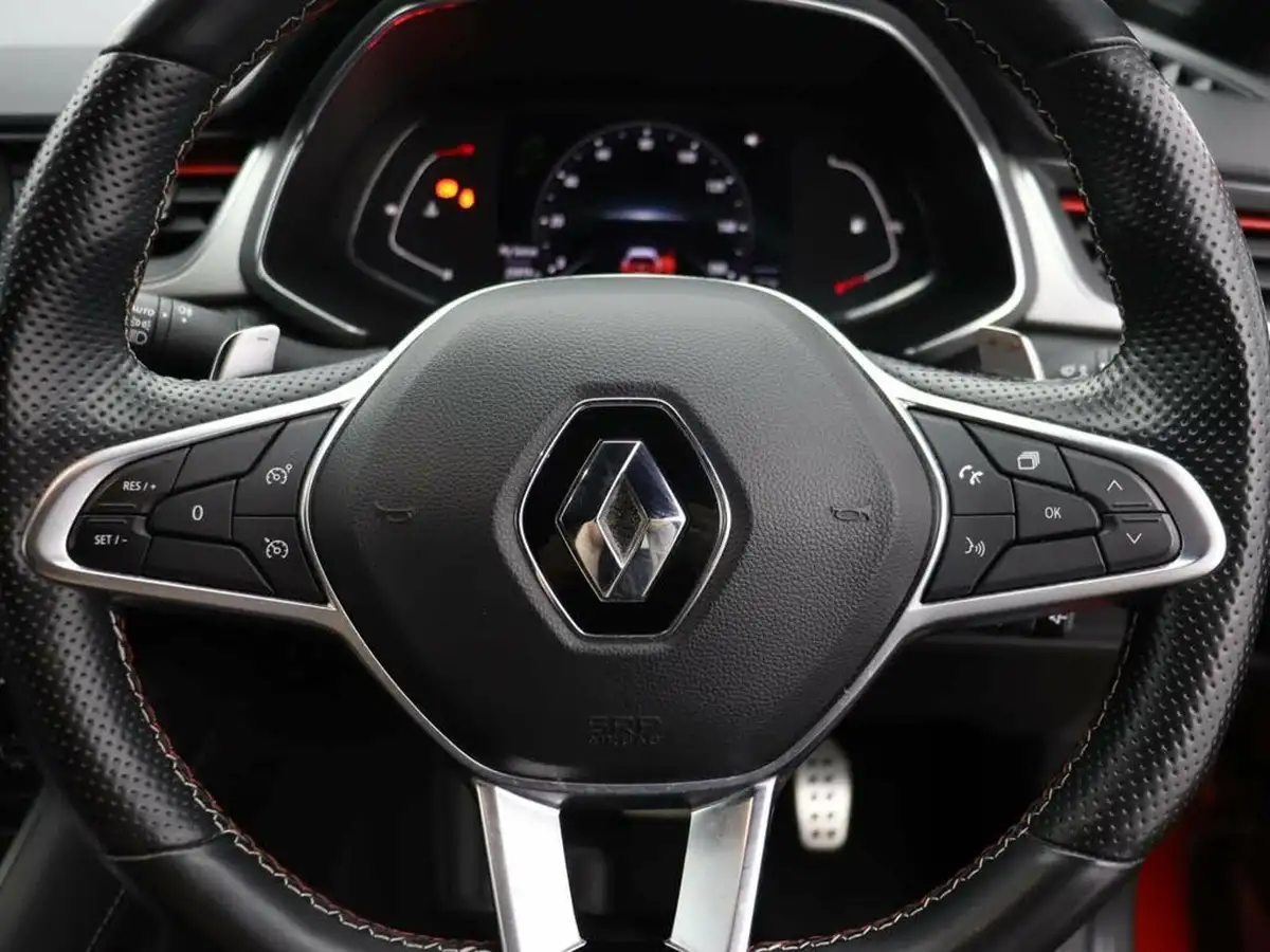2022-renault-captur-13-tce-rs-line-edc-auto-big-24