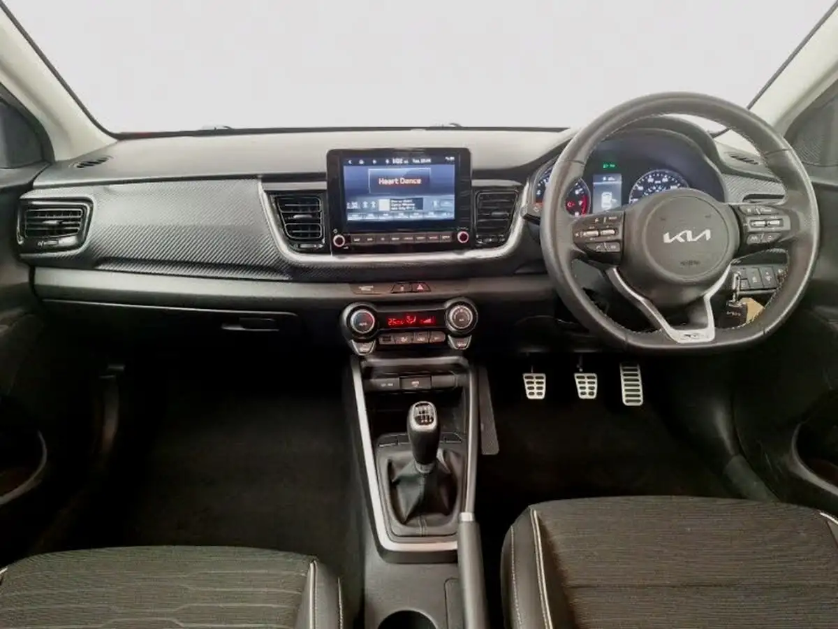 2023-kia-stonic-10-t-gdi-gt-line-99bhp-big-2