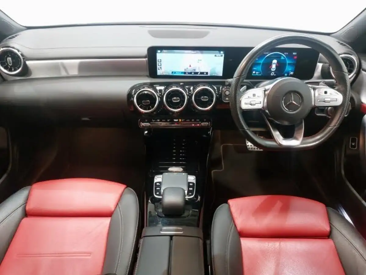 2019-mercedes-benz-cla-13-cla-200-amg-line-coupe-4d-7g-dct-big-2