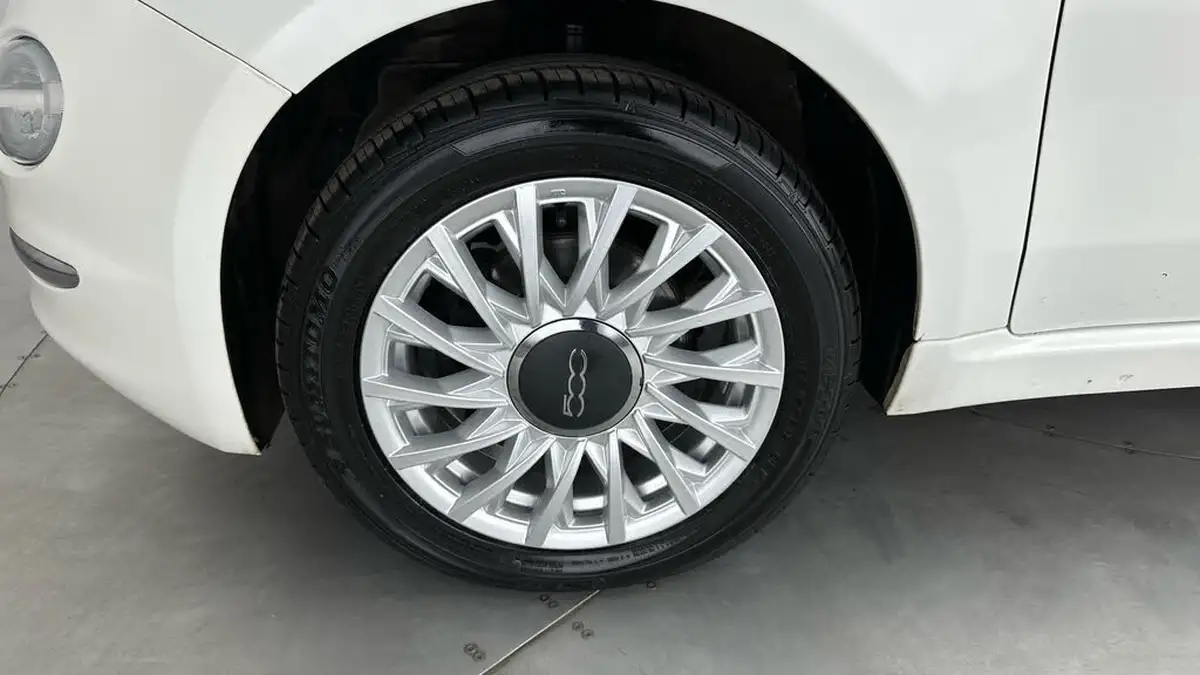 2018-fiat-500-12-lounge-big-16