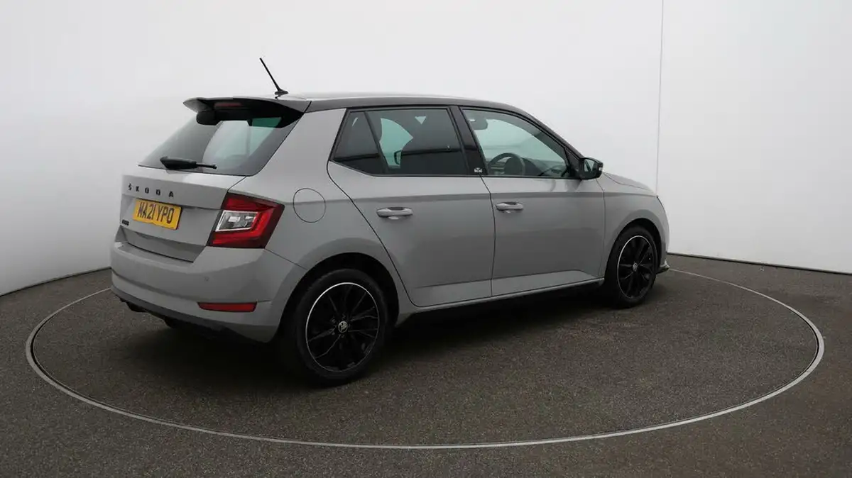 2021-skoda-fabia-10-tsi-monte-carlo-95ps-hatchback-dsg-big-46