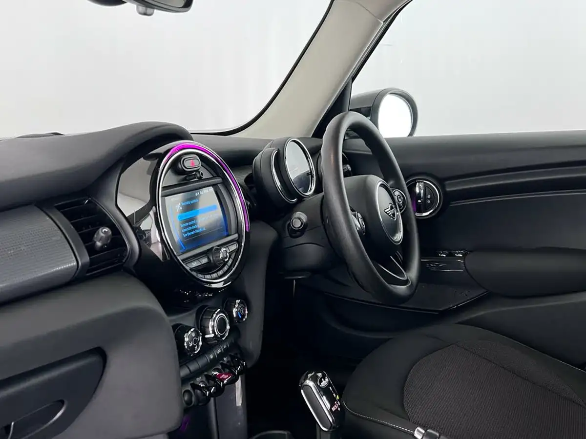 2020-mini-countryman-15-cooper-classic-auto-big-12