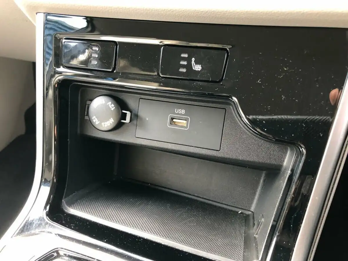 2021-kgm-ssangyong-korando-16td-pioneer-4x4-big-41