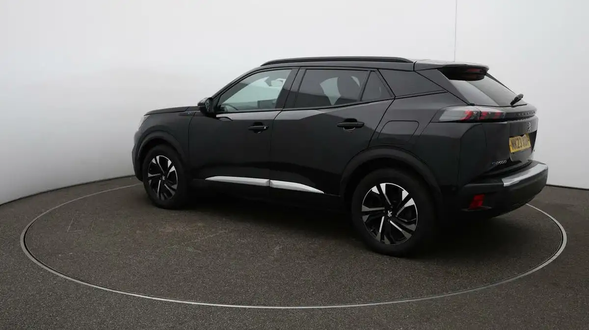 2023-peugeot-2008-suv-e-gt-136bhp-50kwh-station-wagon-big-9