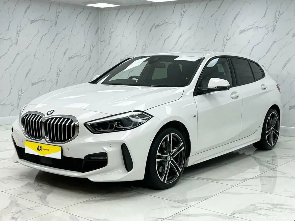 2022-bmw-1-series-20td-118d-m-sport-lcp-auto-big-2