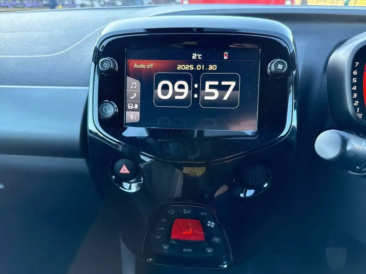 2021-toyota-aygo-10-vvt-i-x-trend-tss-x-shift-big-21
