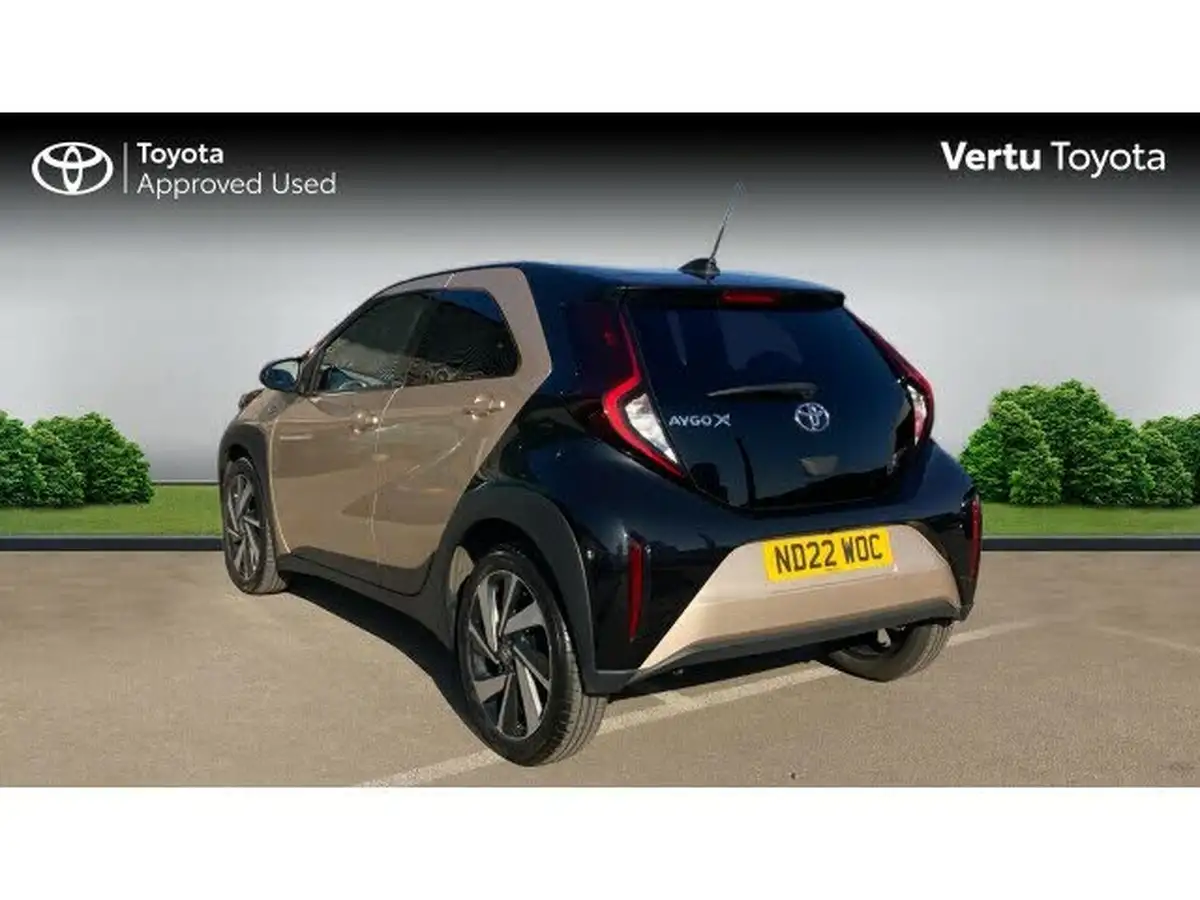 2022-toyota-aygo-x-10-vvt-i-edge-cvt-big-3