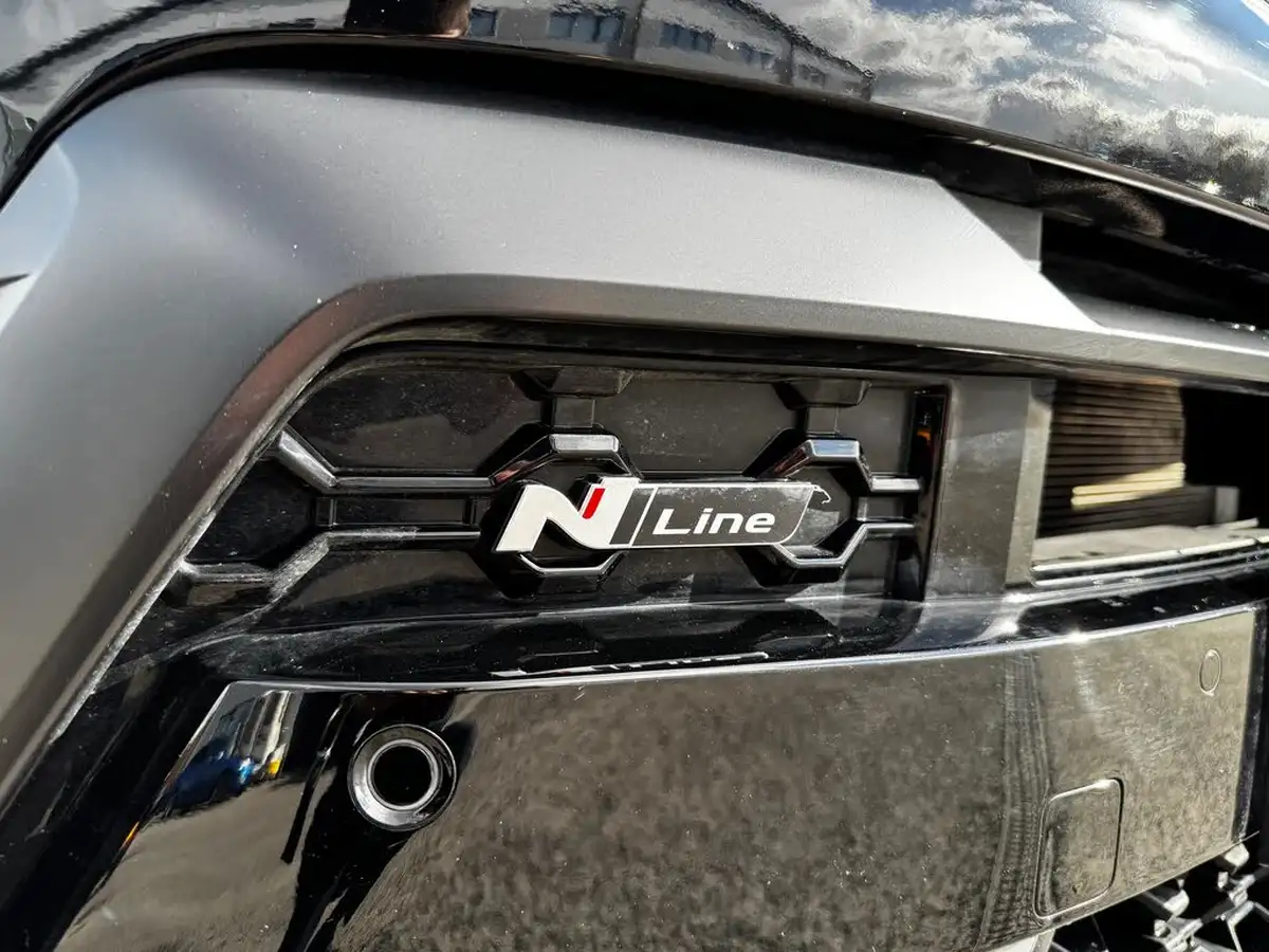 2024-hyundai-kona-10-t-gdi-n-line-s-100ps-two-tone-roof-big-10