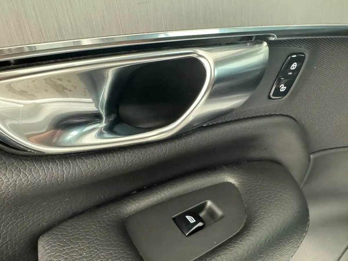 2021-volvo-xc90-20-t8-inscription-expression-455bhp-big-10