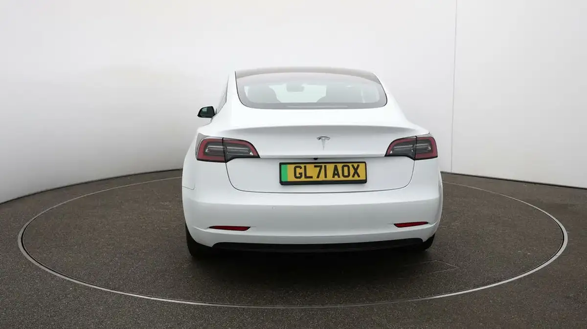 2021-tesla-model-3-e-standard-plus-big-6