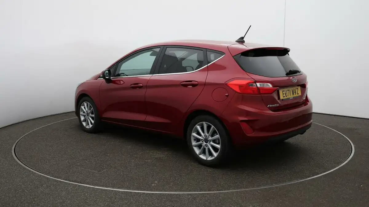 2021-ford-fiesta-10t-titanium-125ps-hybrid-mhev-powershift-big-5
