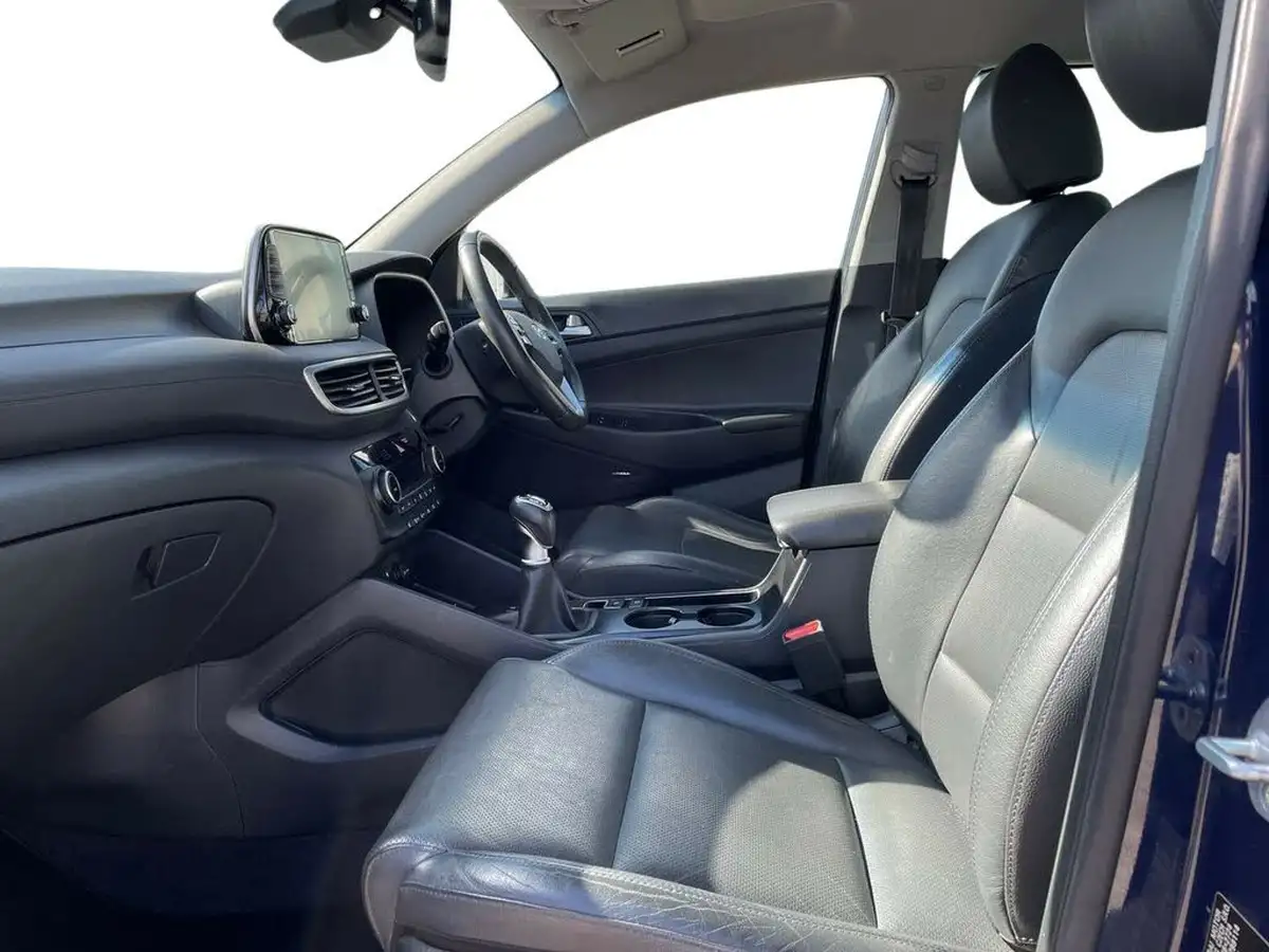 2020-hyundai-tucson-16crdi-premium-115ps-big-9