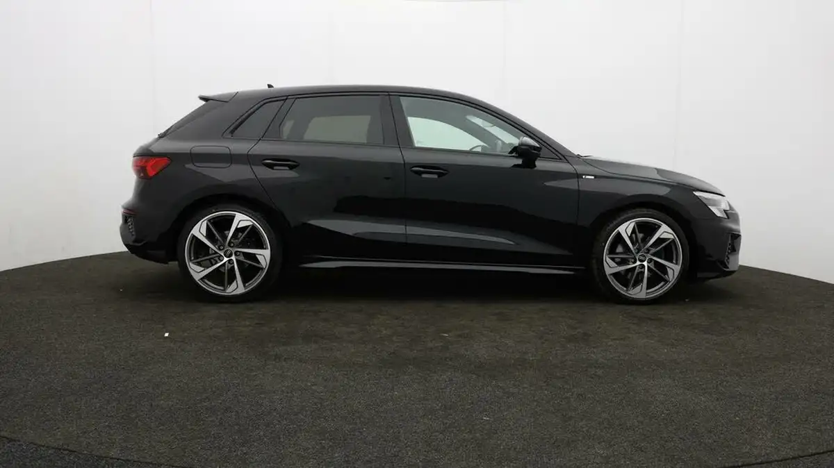 2021-audi-a3-15-35-tfsi-edition-1-sportback-5d-big-74