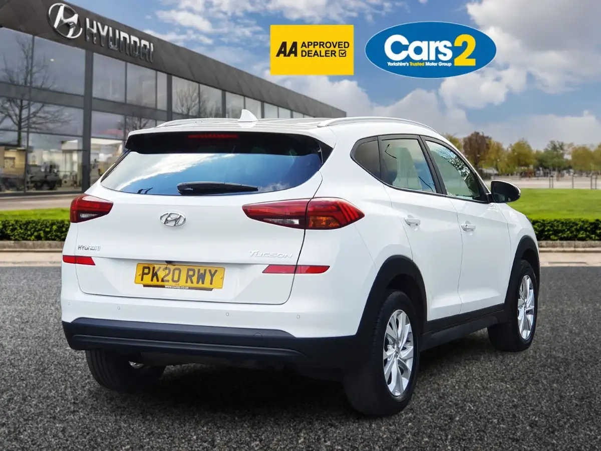2020-hyundai-tucson-16-gdi-se-nav-big-3