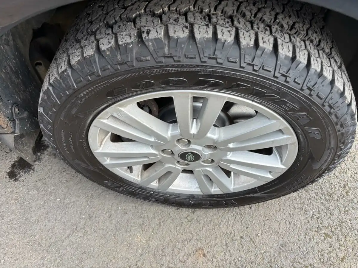 2011-land-rover-discovery-4-30td-hse-30sd-v6-auto-big-9