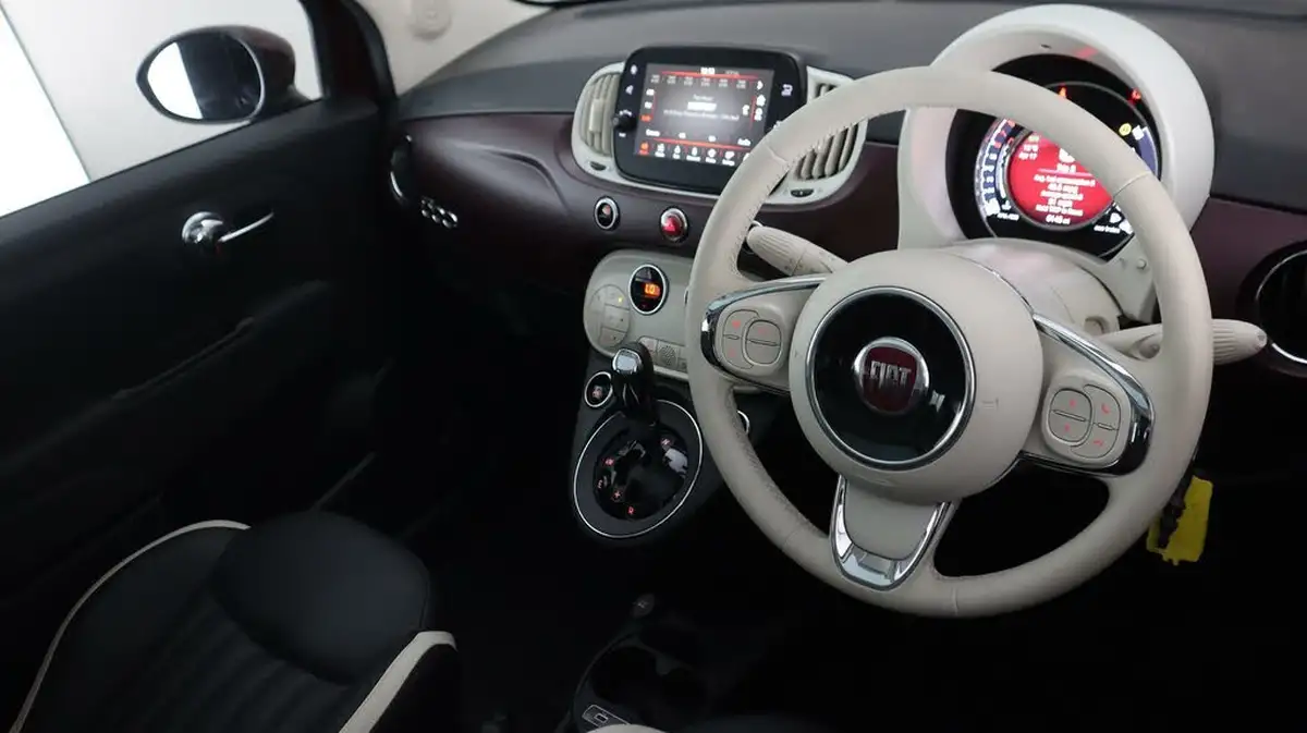 2020-fiat-500c-12-dolcevita-dualogic-big-8