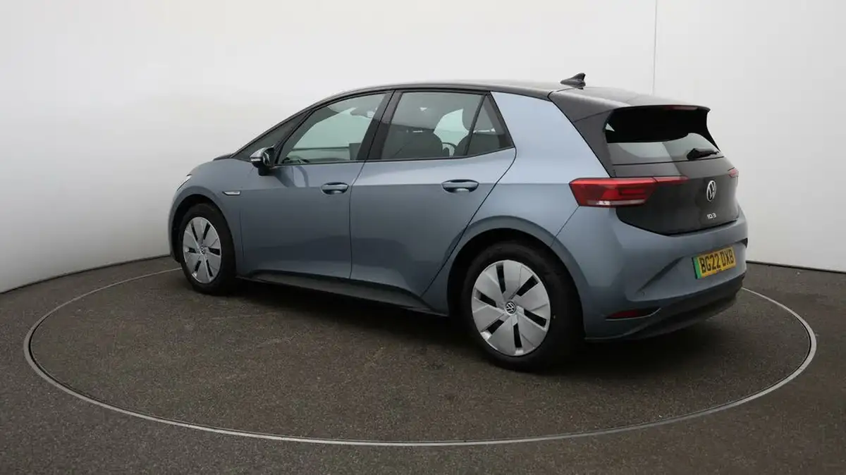 2022-volkswagen-id3-e-life-204ps-58kwh-pro-performance-big-5