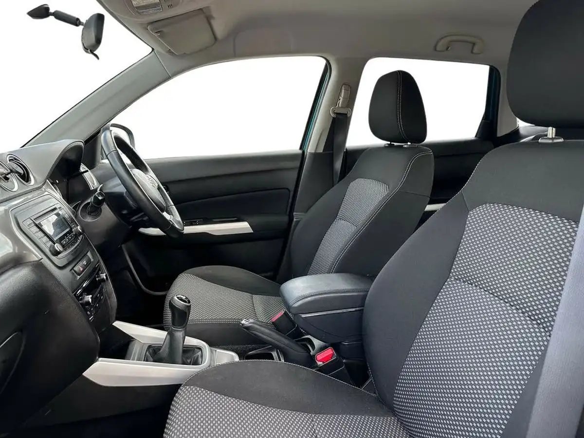 2016-suzuki-vitara-16-sz4-big-7